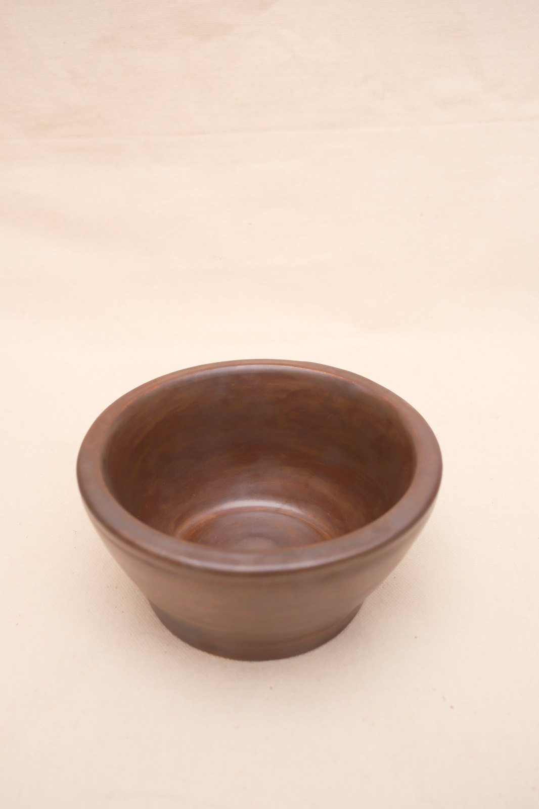 The bowl from above at an angle